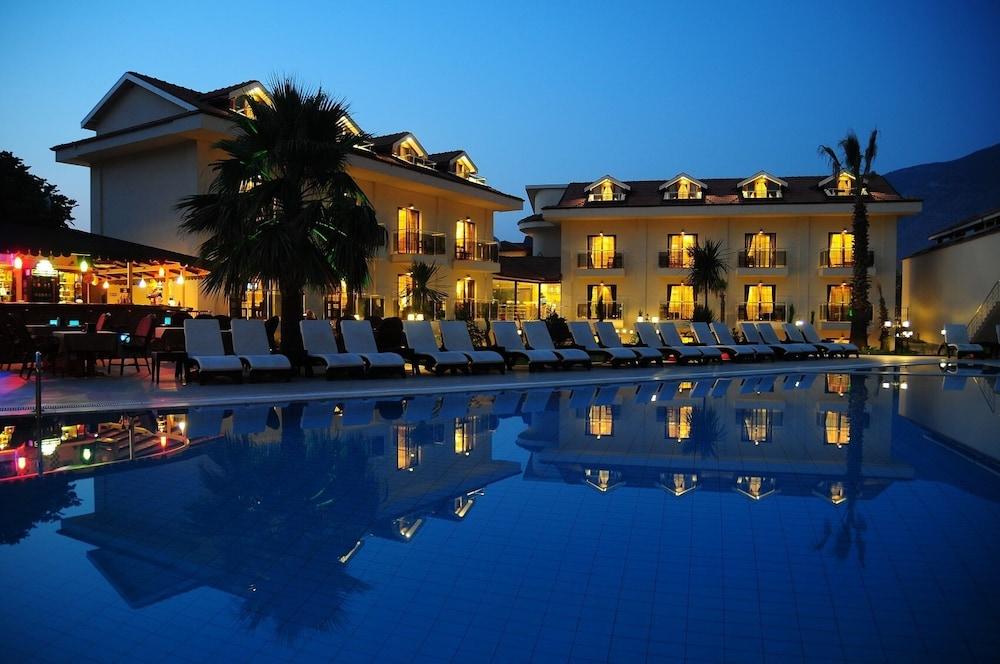 Han Deluxe Hotel Oludeniz Eksteriør bilde